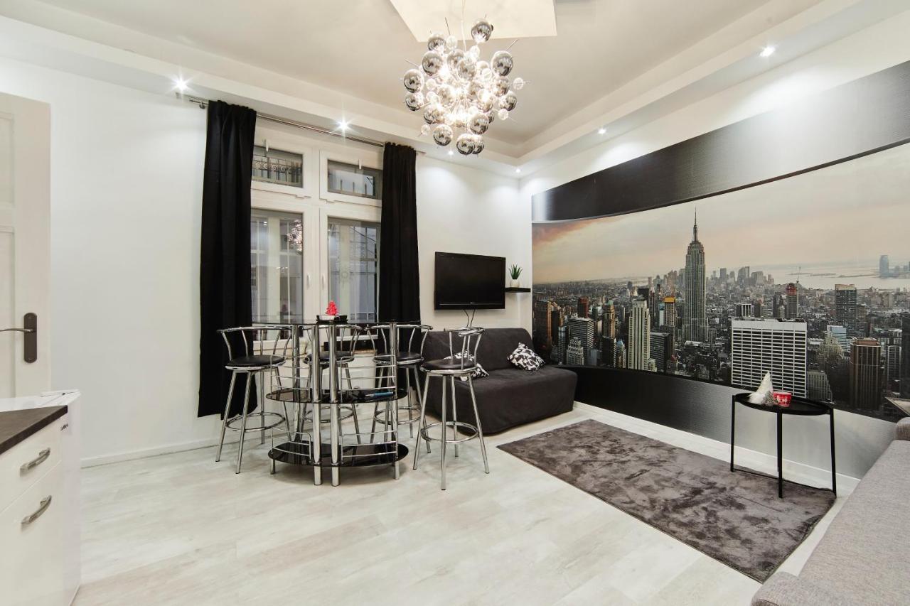 Garibaldi Apartment Budapest Extérieur photo