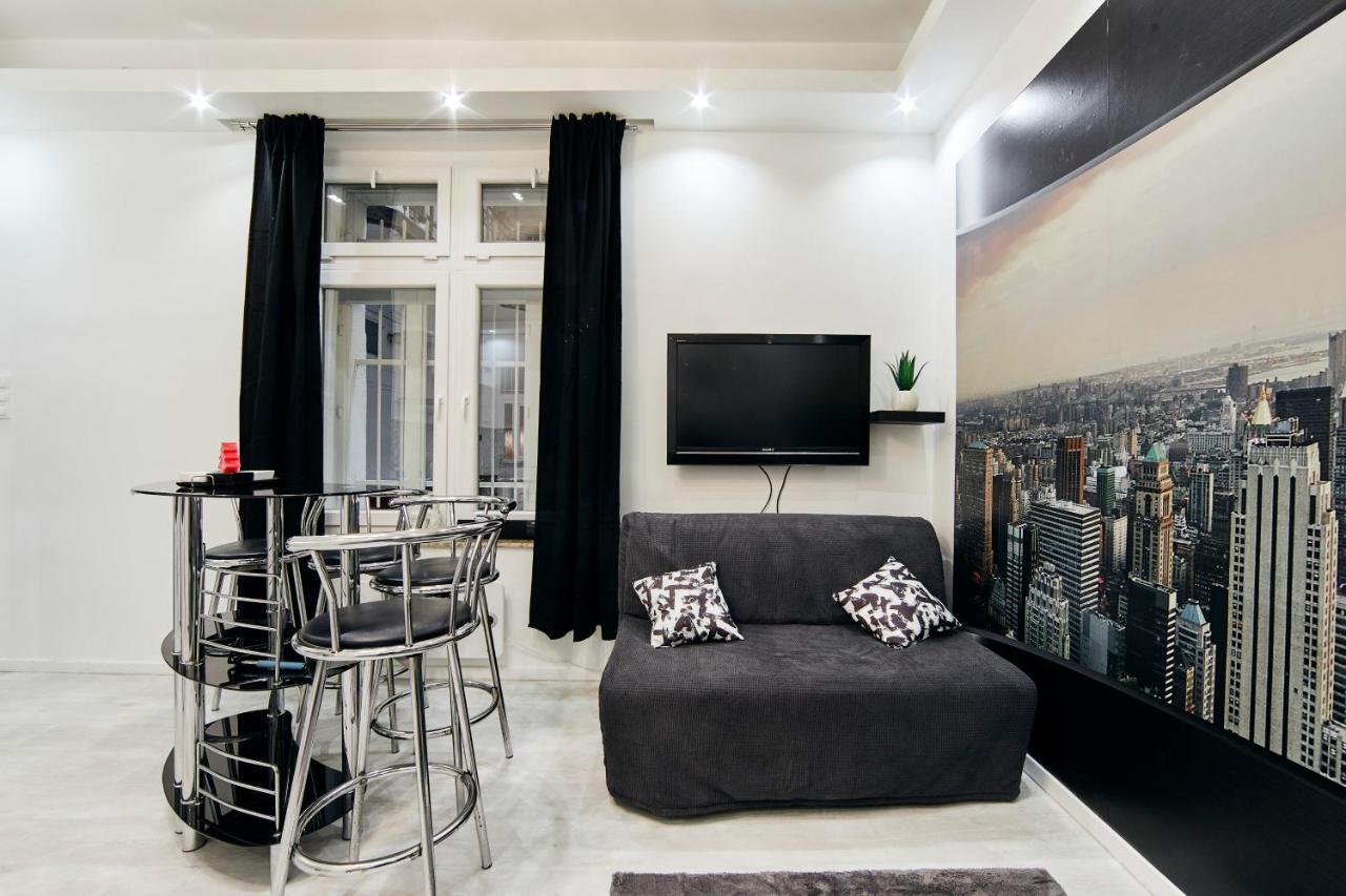 Garibaldi Apartment Budapest Extérieur photo