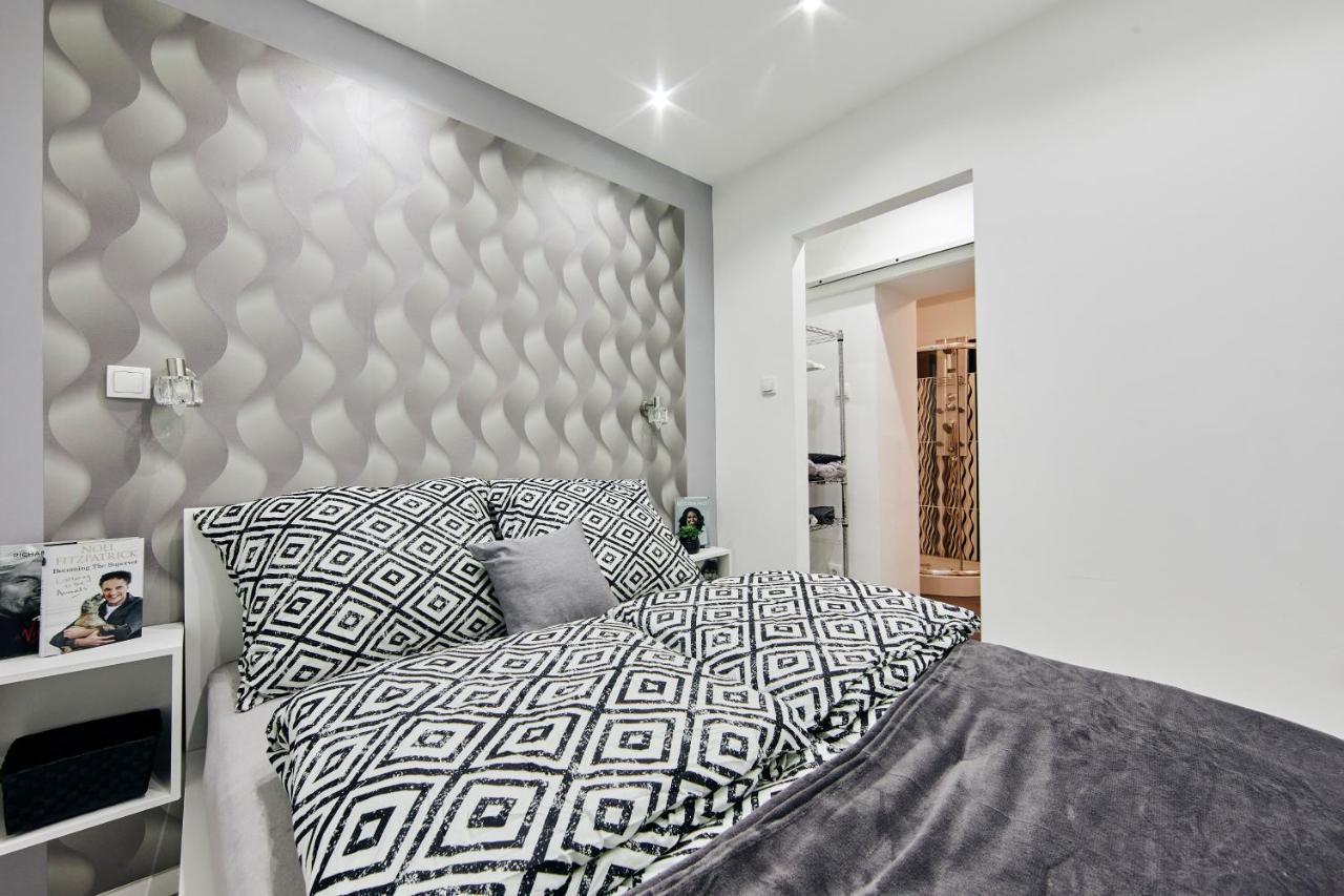 Garibaldi Apartment Budapest Extérieur photo